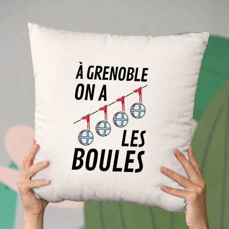 Coussin À Grenoble on a les boules Beige