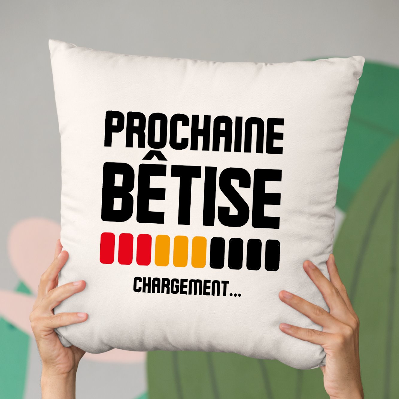 Coussin Chargement prochaine bêtise Beige