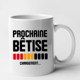 Mug Chargement prochaine bêtise Blanc