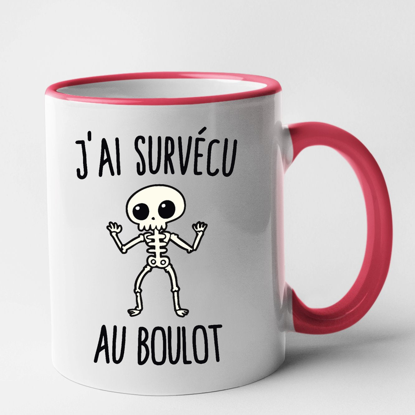 Mug J'ai survécu au boulot Rouge