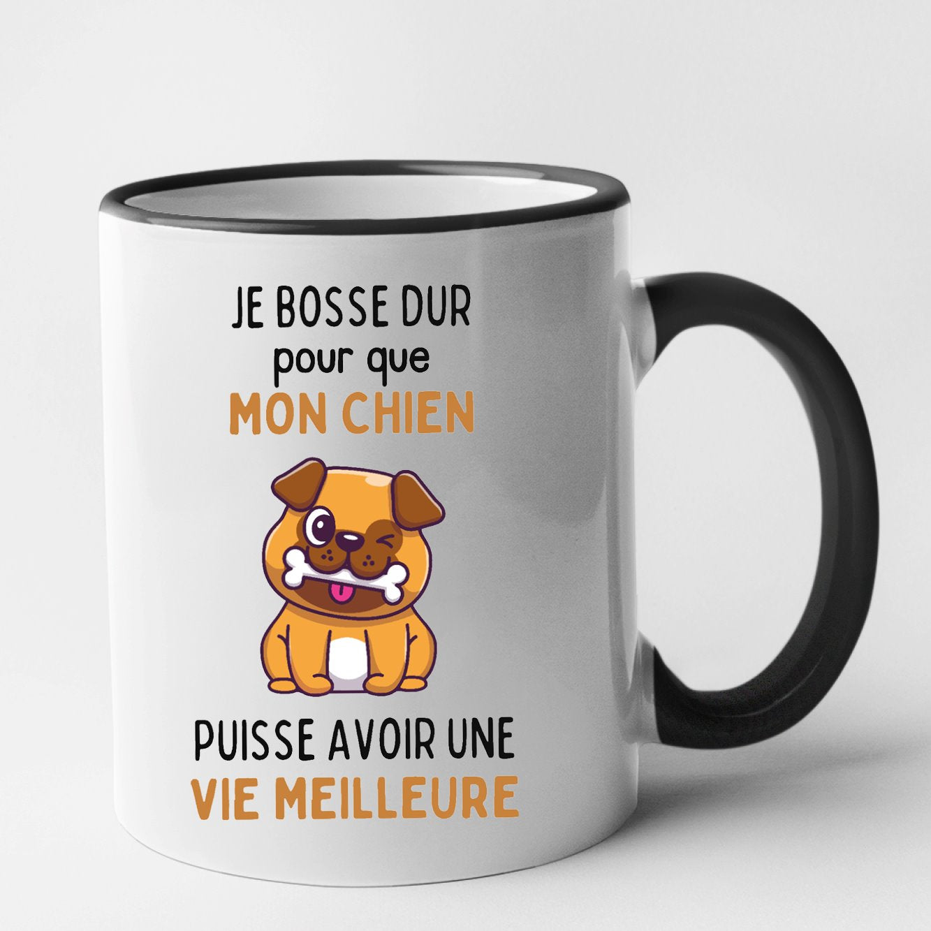 Mug Je bosse dur pour mon chien Noir