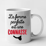 Mug La femme parfaite est une connasse Blanc