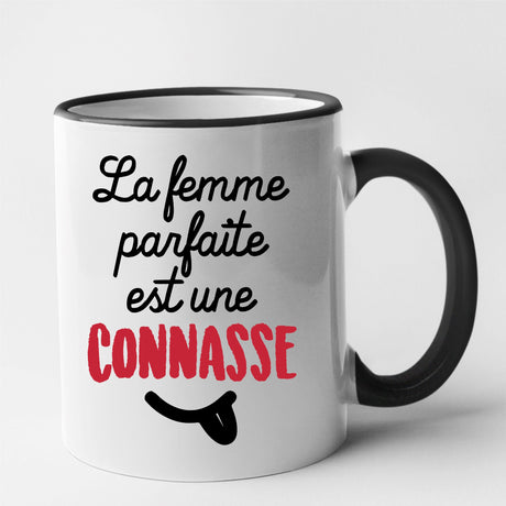 Mug La femme parfaite est une connasse Noir