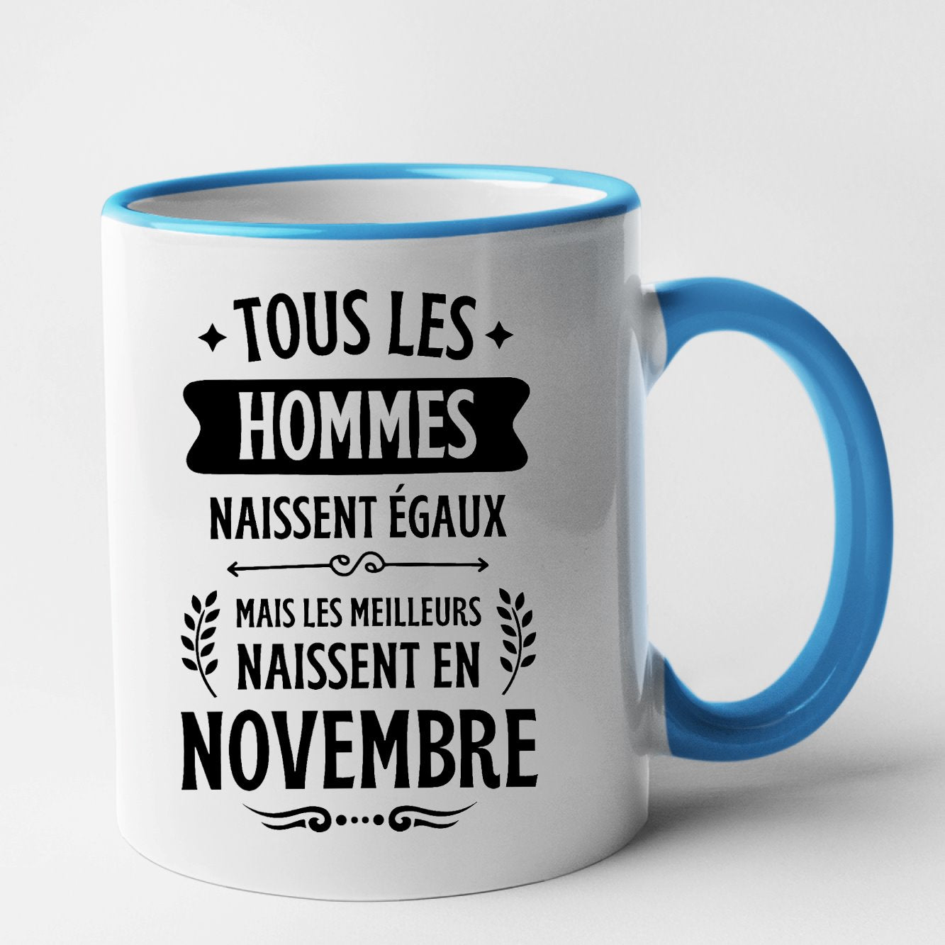 Mug Tous les hommes naissent égaux les meilleurs en novembre Bleu