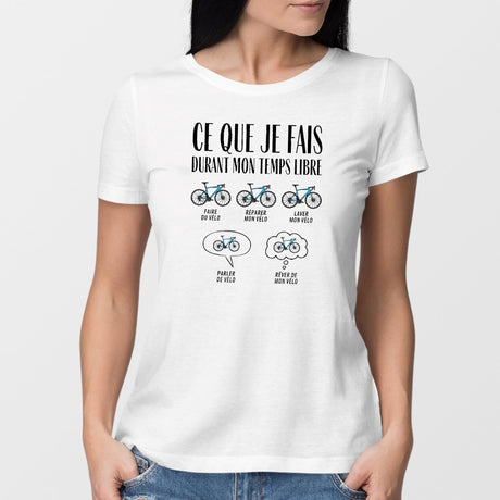 T-Shirt Femme Ce que je fais durant mon temps libre Vélo Blanc