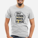 T-Shirt Homme Tout travail mérite sa bière Gris